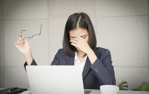 心理负担太重怎么办:被领导批评后怎么应对
