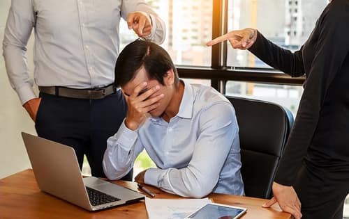 负面评价怎么处理：如何应对职场中的批评